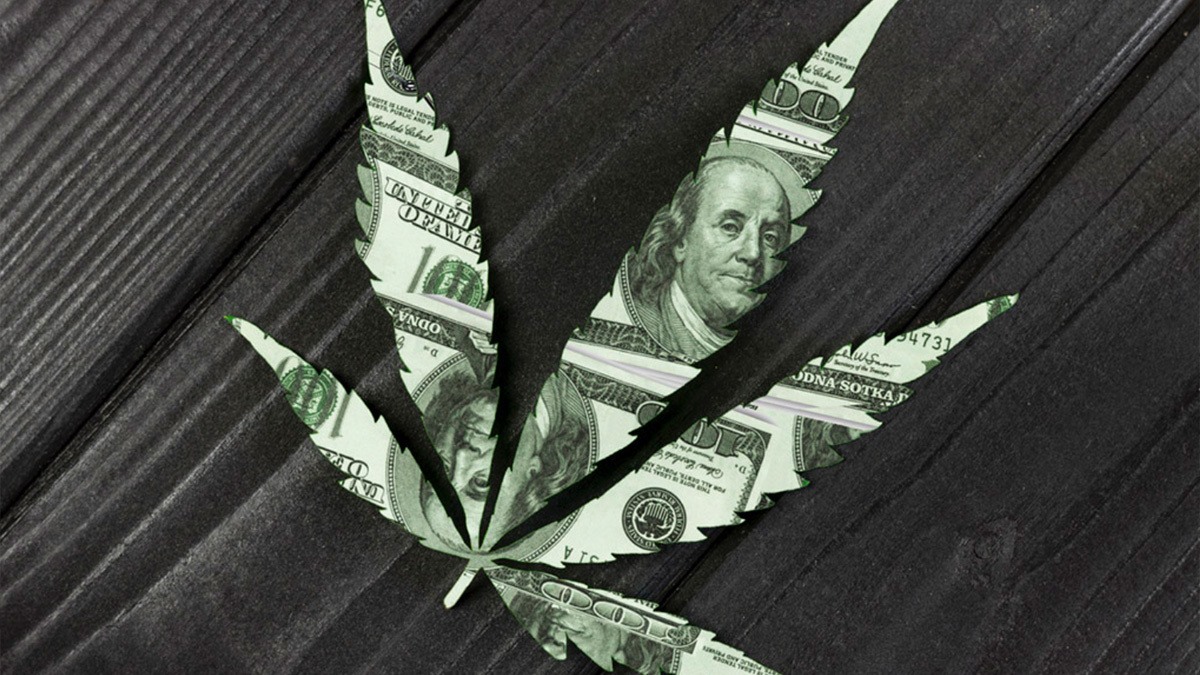 Connecticut Sold a Quarter Million Dollars Worth of Legal Weed on Its First Day of Sales