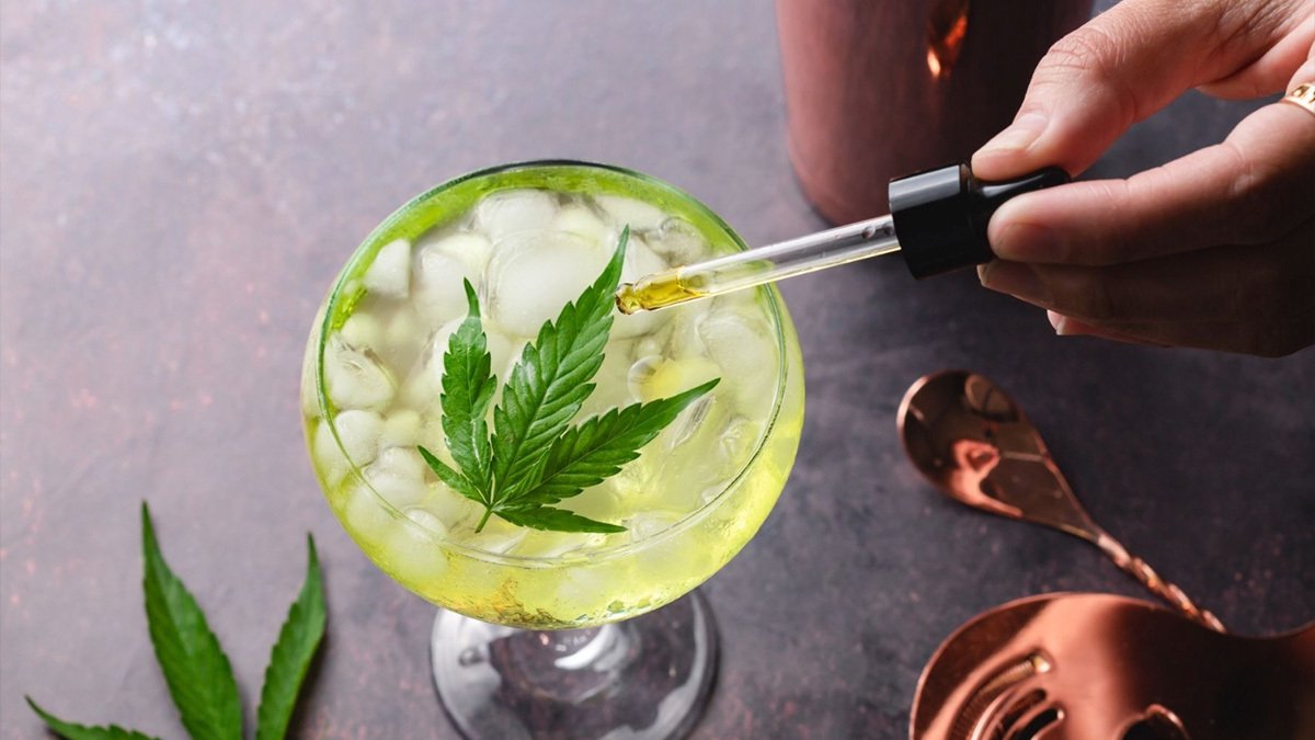 One-Third of Gen Z Doing “Dry January” Say They're Replacing Booze With Weed