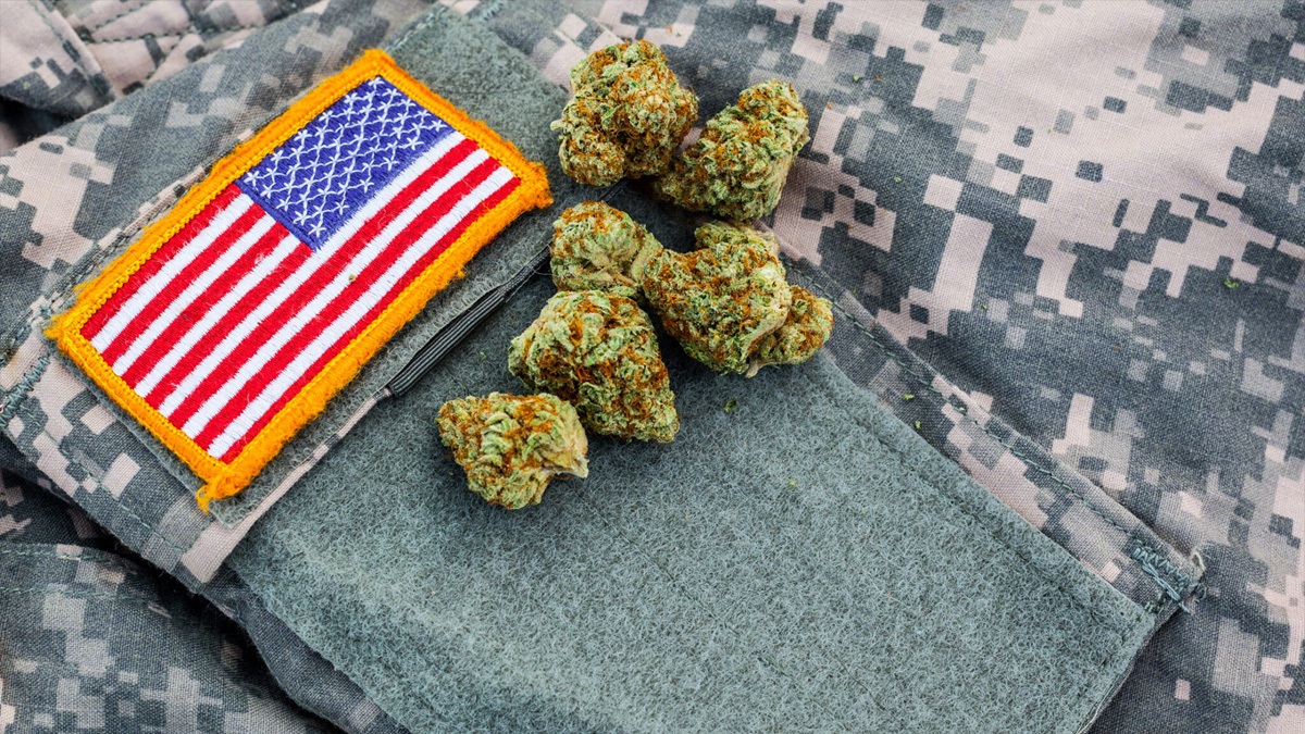 Arizona Senate Approves Free Medical Marijuana Cards for Veterans