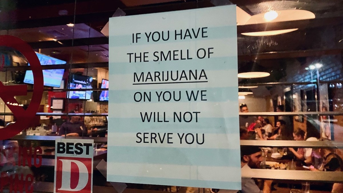 A Dallas Restaurant Is Refusing to Serve Anyone Who Smells Like Weed