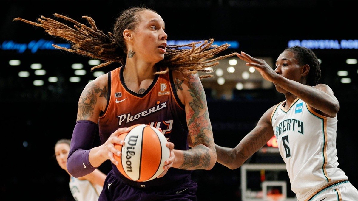 WNBA Star Brittney Griner May Be Held as "High-Profile Hostage" in Russia for THC Vapes